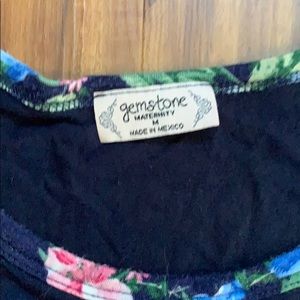 Tops - Maternity Graphic Tee - Floral Preggers Tops - Maternity Graphic Tee - Floral Preggers